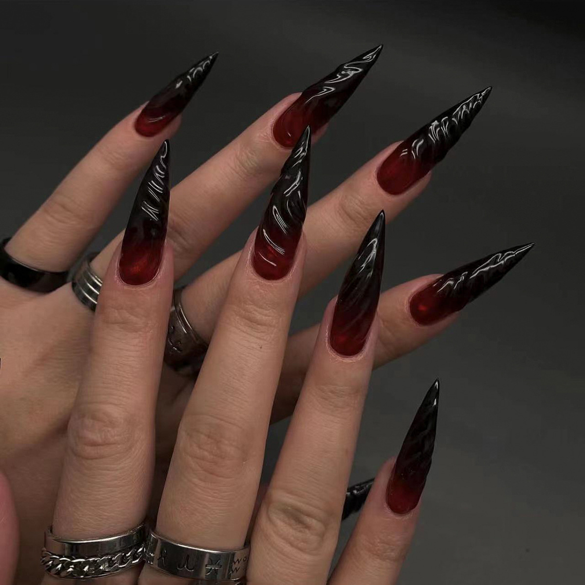 Nail Art Y2K - 24 Uñas Postizas de Forma Stiletto,