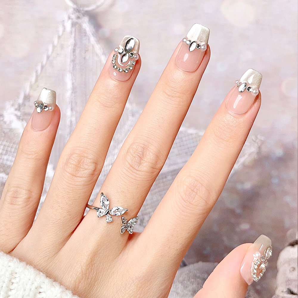 Kit de 10 Uñas Postizas Cortas - Nail Art Queen reseña y precio